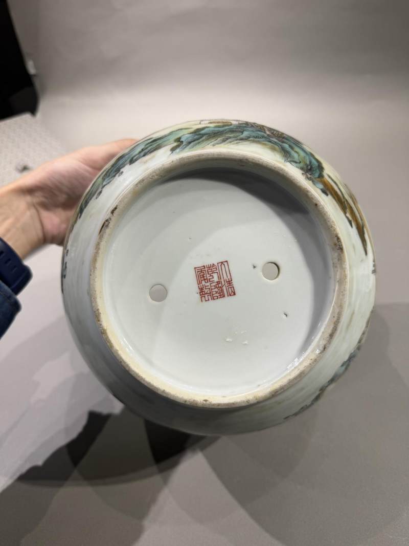    民国 粉彩通景山水人物盆 - 图8