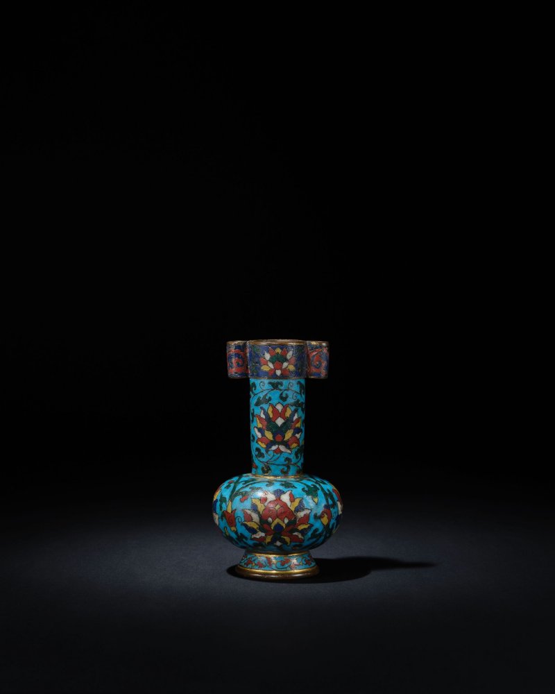 明宣德　掐絲琺瑯纏枝番蓮紋投壺 | A RARE CLOISONNÉ ENAMEL 'LOTUS' 'ARROW' VASE, TOUHU - 图4