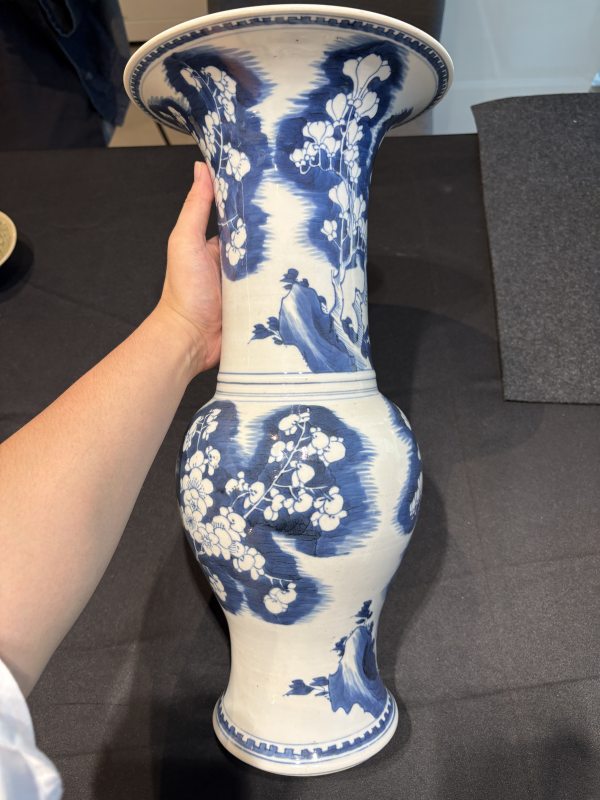 清康熙青花月影玉蘭梅花紋鳳尾尊 - 图11