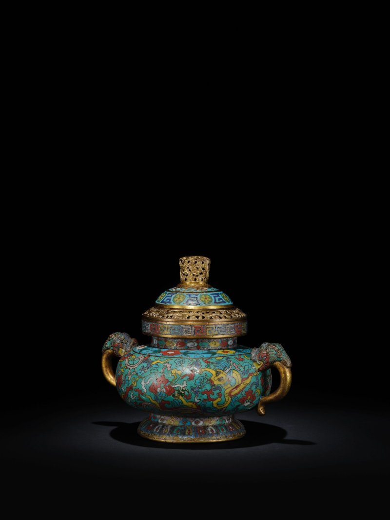 明萬曆　掐絲琺瑯穿芝螭紋龍耳香爐 | A VERY RARE IMPERIAL CLOISONNÉ ENAMEL 'CHILONG AND LINGZHI' INCENSE BURNER AND A COVER, GUI - 图8
