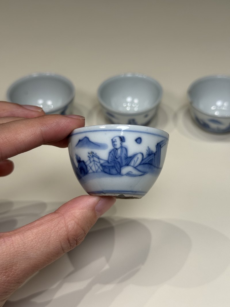 明天启—崇祯 青花高士图小杯一套五只（附四层原供箱） - 图23