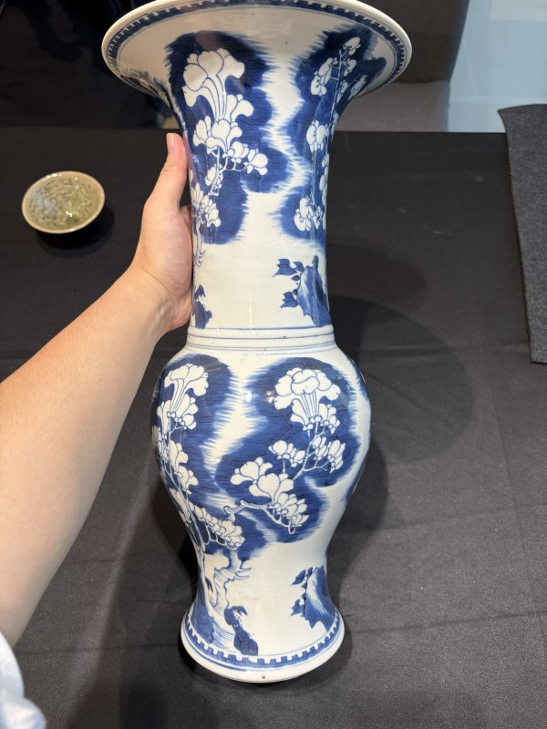 清康熙青花月影玉蘭梅花紋鳳尾尊 - 图12