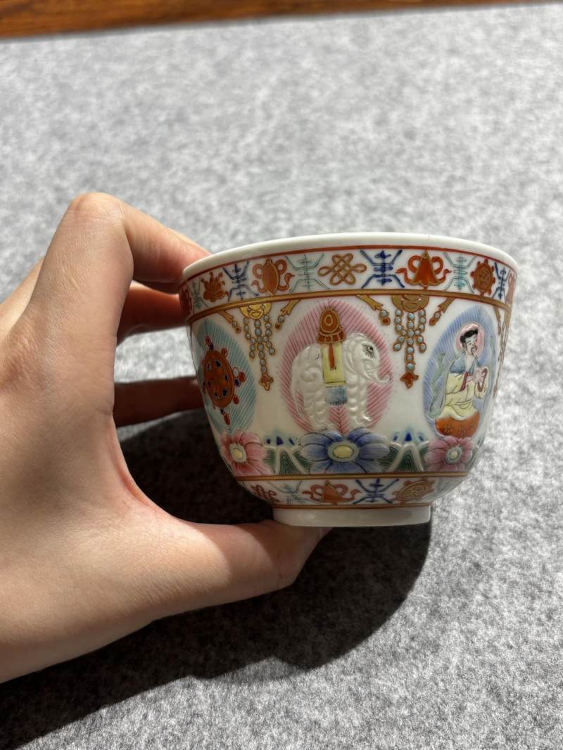    清咸丰 粉彩七珍八宝图杯 - 图5
