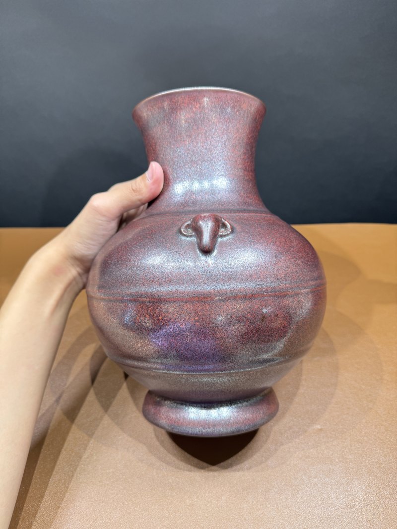 清雍正 铁锈花釉三羊尊 - 图5