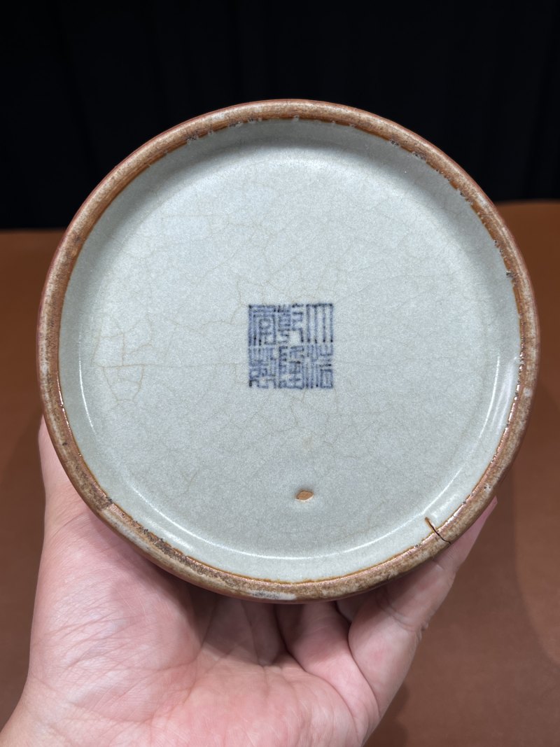 清乾隆 仿钧窑新紫釉梅瓶 - 图8