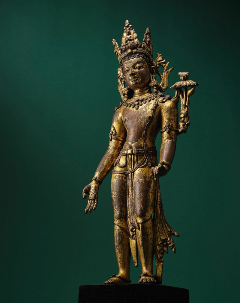 西藏或尼泊爾 十二世紀 銅鎏金文殊菩薩像 | A GILT COPPER ALLOY FIGURE OF MANJUSHRI