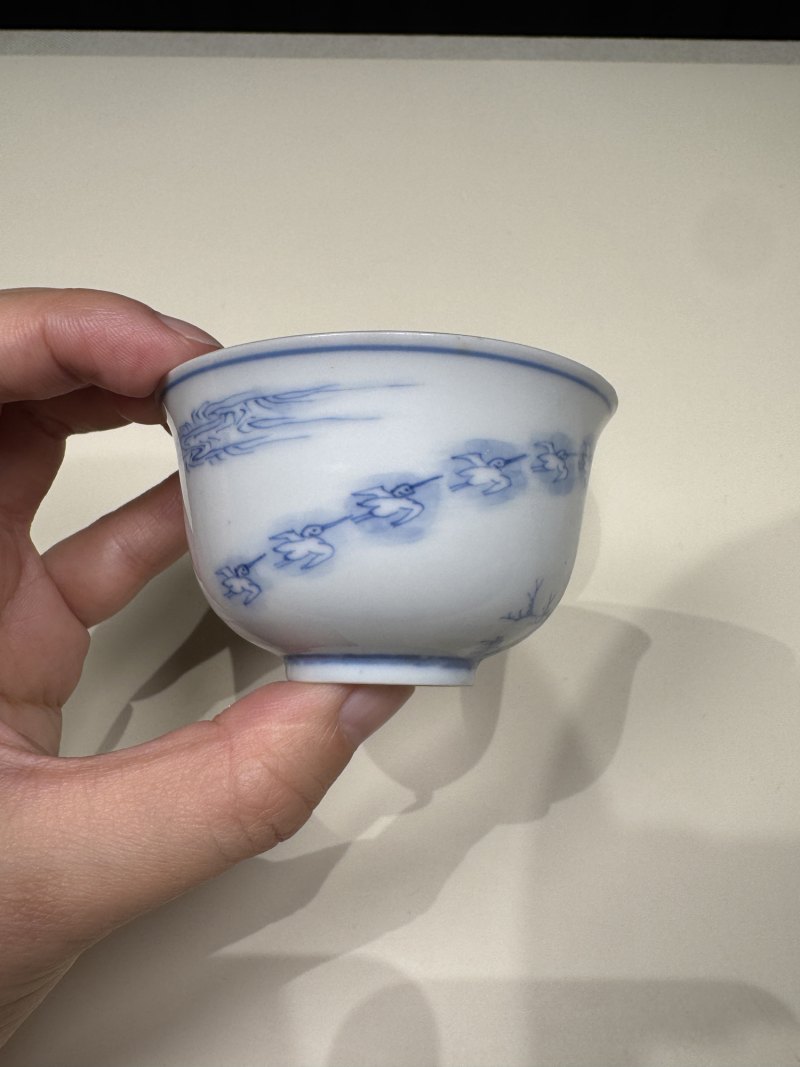 清康熙 青花“两只黄鹂鸣翠柳，一行白鹭上青天”图茶圆一对 - 图4