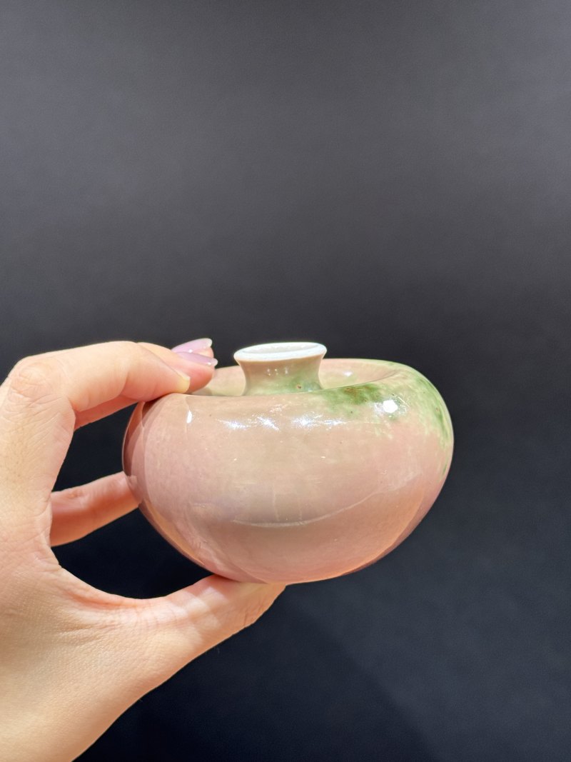 清康熙 豇豆红釉苹果尊 - 图7