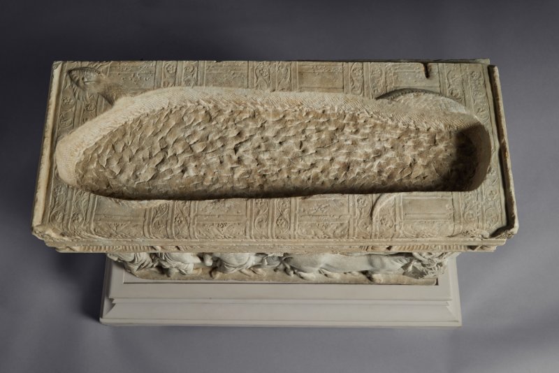 A Marble Urn and Lid ("The Stowe Sarcophagus") , Rome, circa A.D. 1770-1780 - 图6