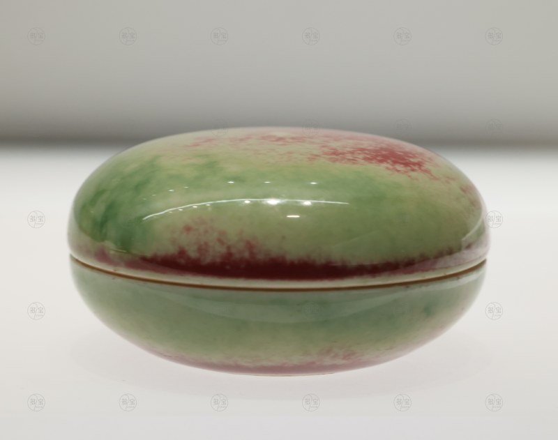 清康熙 景德镇窑豇豆绿釉印盒 - 图5