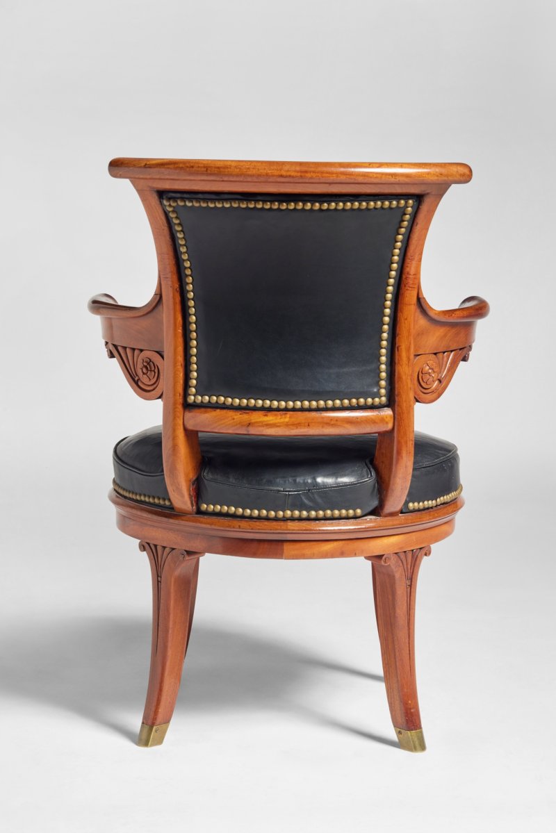 A Directoire Solid Mahogany Fauteuil de Bureau, Circa 1795 - 图4