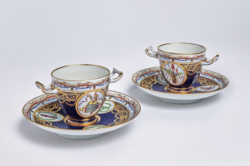 Two Sèvres Porcelain Revolutionary Cups and Stands (Gobelet à anses étrusques), circa 1795