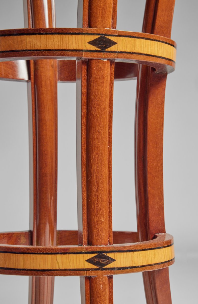 A Pair of Directoire Mahogany, Citronnier and Ebony Inlaid Athéniennes attributed to Papst, Circa 1795 - 图6