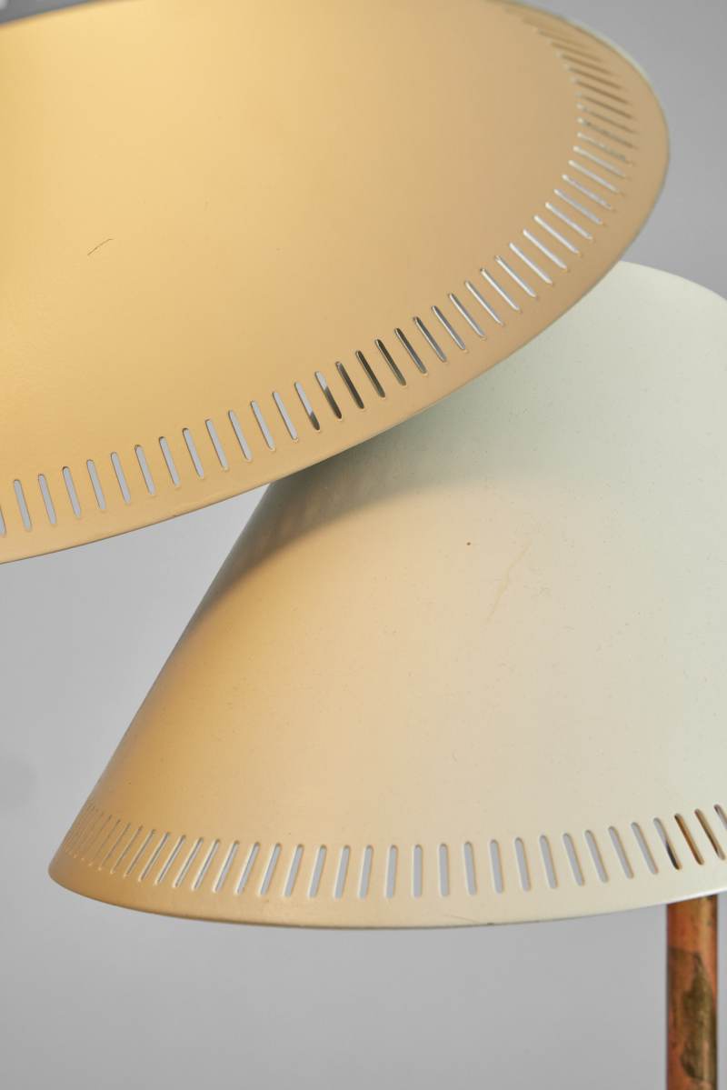 Pair of Table Lamps Paavo Tynell - 图3