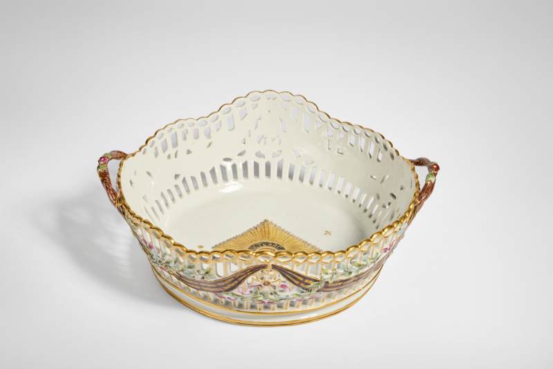 A Porcelain Basket from the Imperial Order of St George Service, Gardner Porcelain Factory, Verbilki, circa 1780