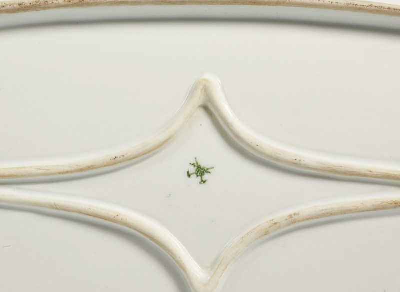 A Bohemian (Fischer and Mieg Pirkenhammer) Porcelain Part-Dinner Service, late 19th century - 图5