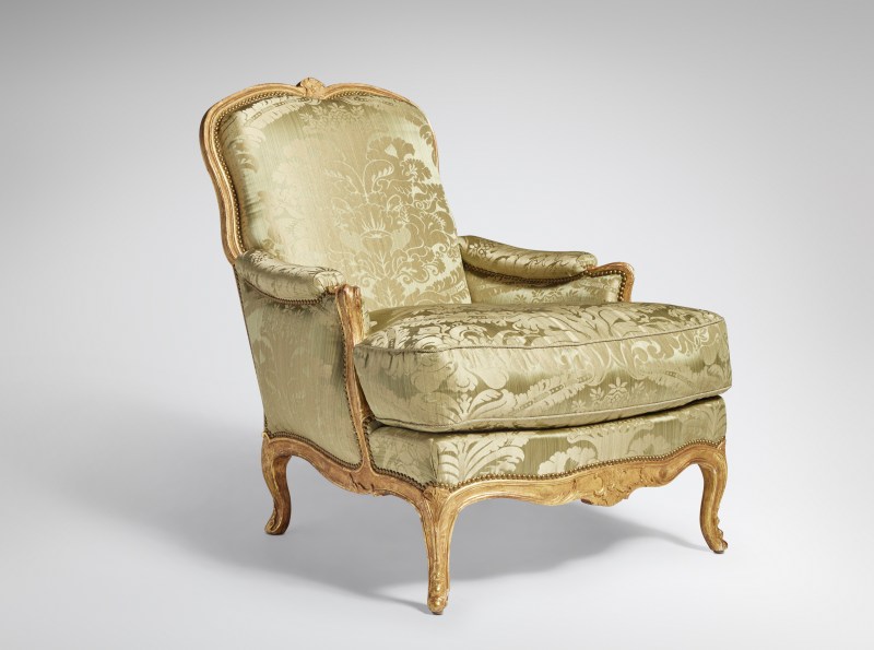 A Louis XV Giltwood Bergère à la Reine by René Cresson, Mid-18th Century - 图1