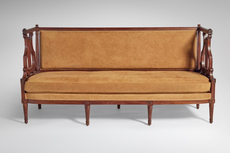 A Louis XVI Mahogany Canapé, attributed to Georges Jacob, Circa 1785 - 图2