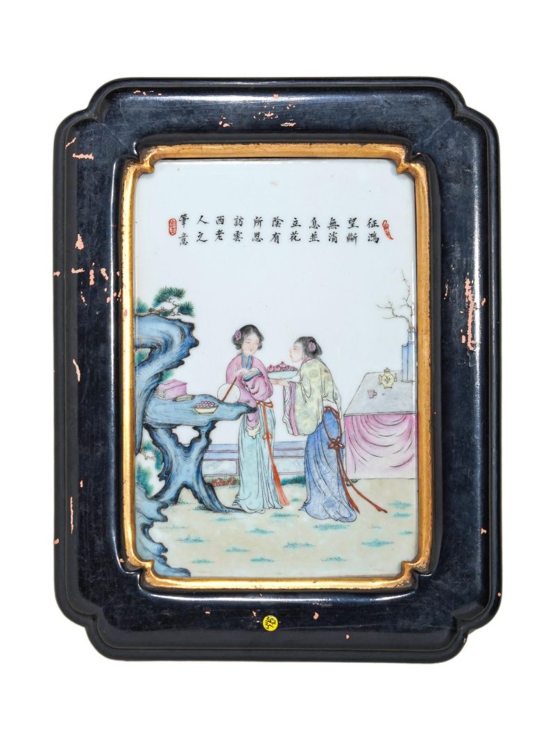 民国   粉彩仕女诗文瓷板 - 图1