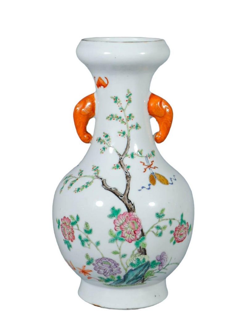 清晚期   粉彩花卉纹象耳瓶 - 图1