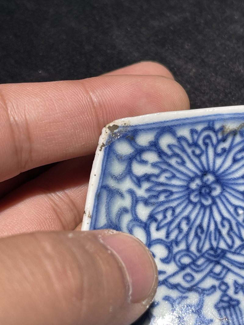 清乾隆 青花缠枝莲茶船一对 - 图10