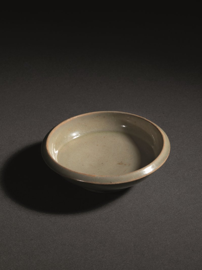 明 青釉折沿洗