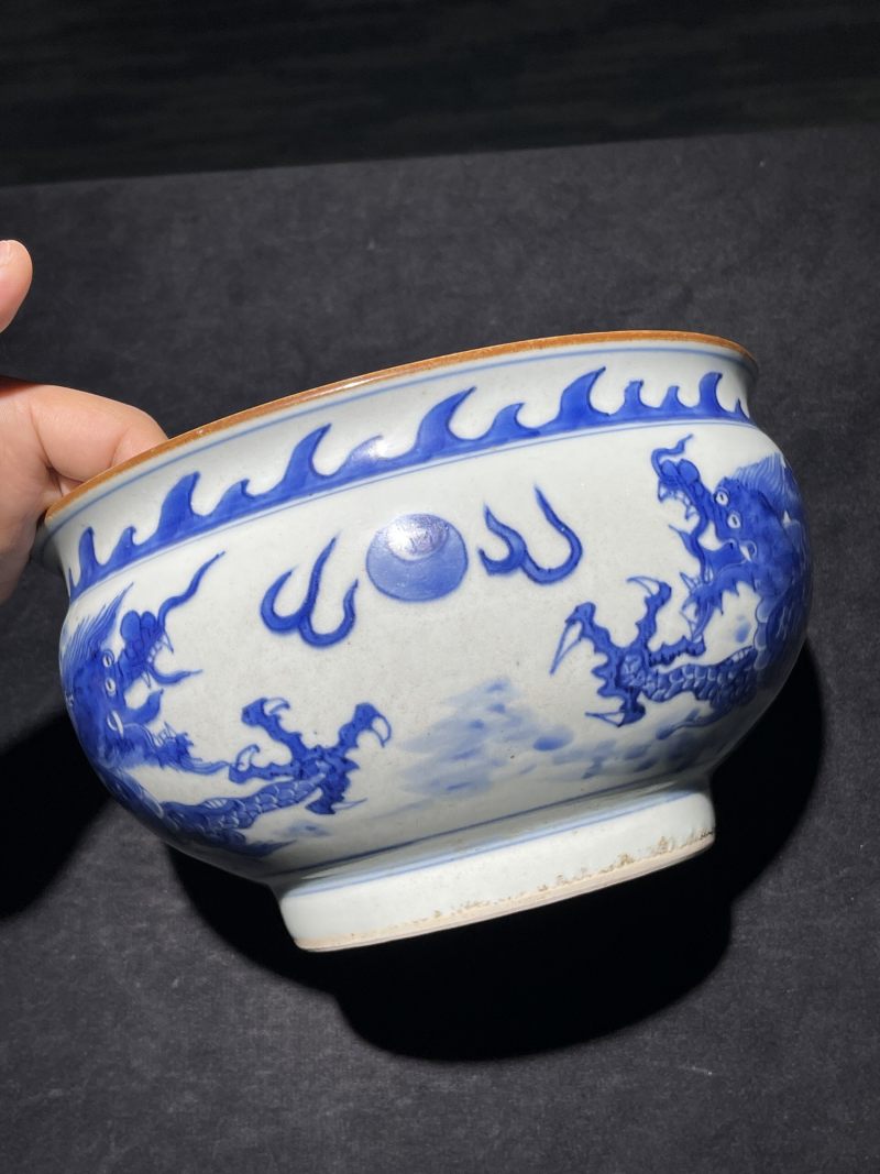 清顺治 青花云龙纹香炉 - 图3