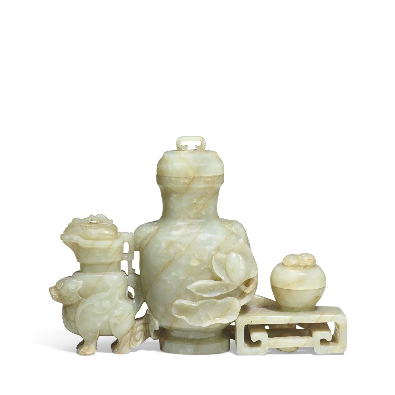 十八/十九世紀 青玉博古紋擺件 | A CELADON JADE 'ANTIQUE TREASURES' GROUP - 图8
