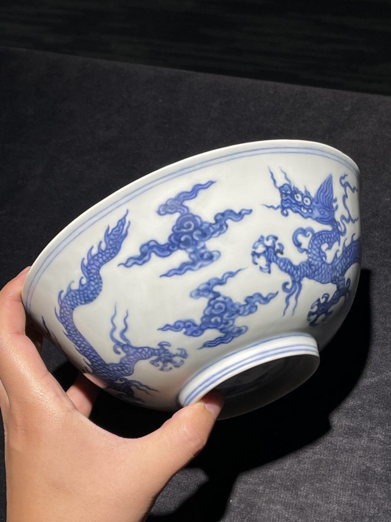 明弘治 青花云龙纹大碗 - 图3