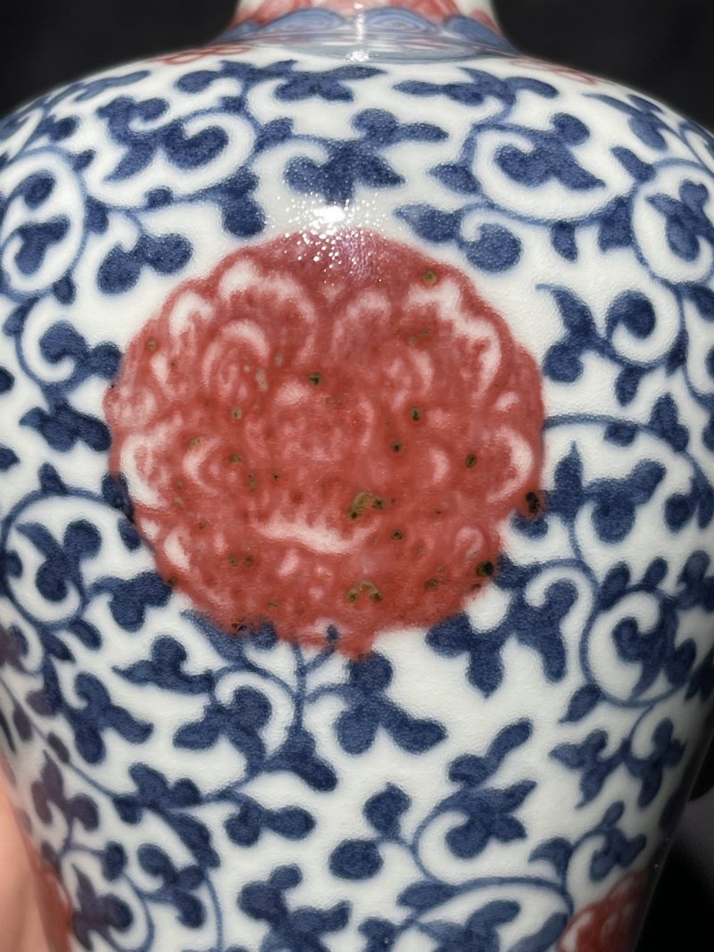 清晚期 青花釉里红缠枝花卉纹梅瓶 - 图7