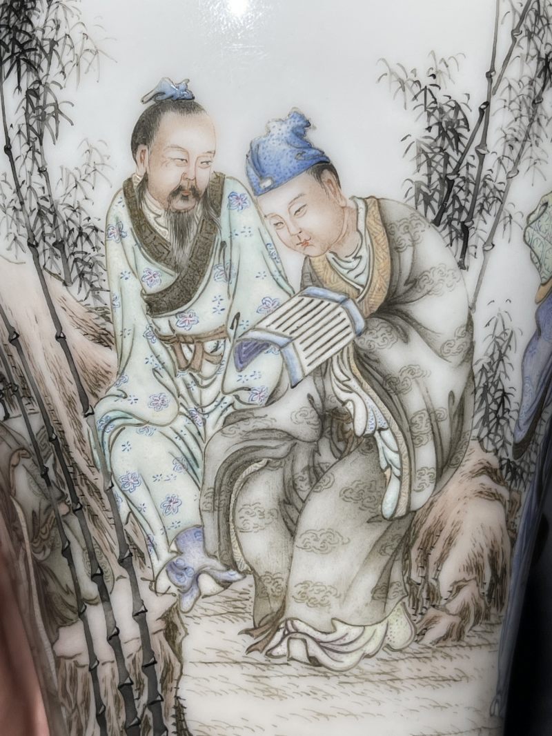 民国 汪晓棠粉彩竹林七贤纹梅瓶一对 - 图6