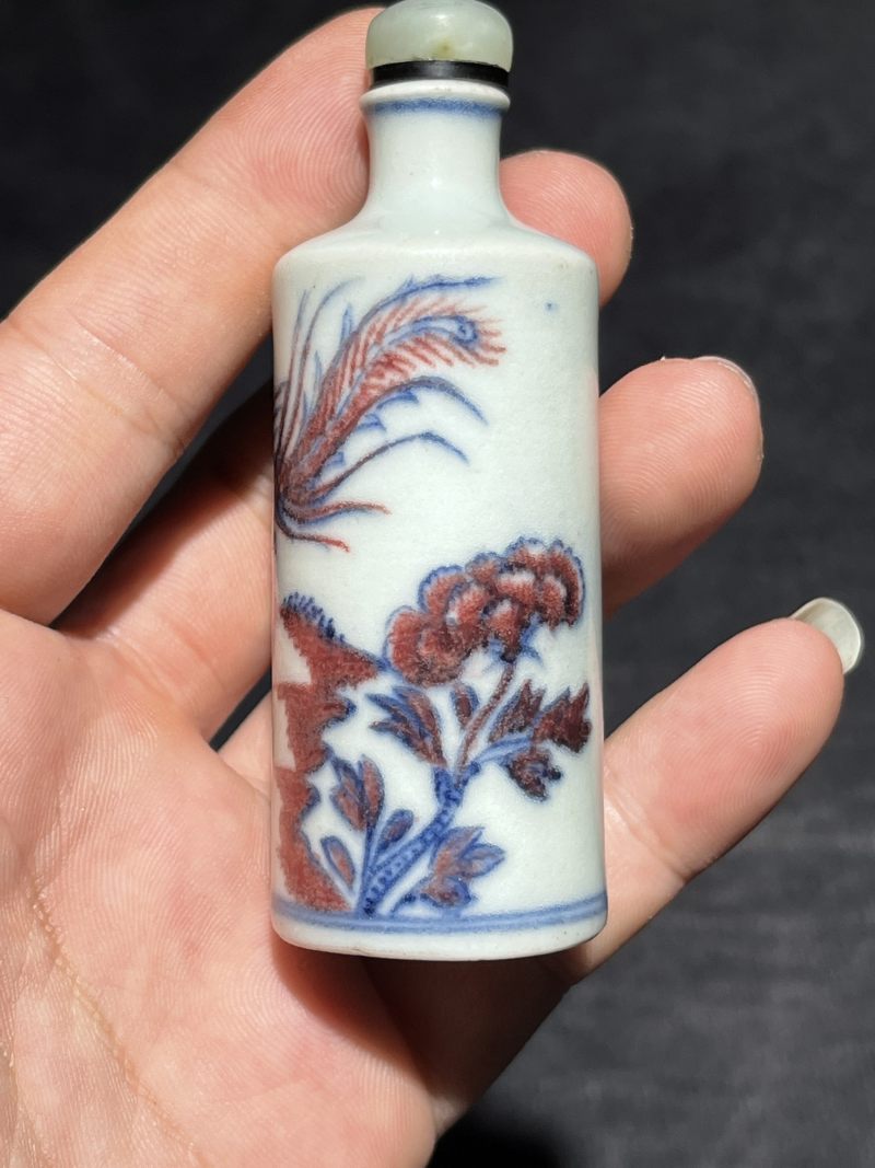 清中期 青花釉里红凤凰牡丹纹烟壶 - 图3