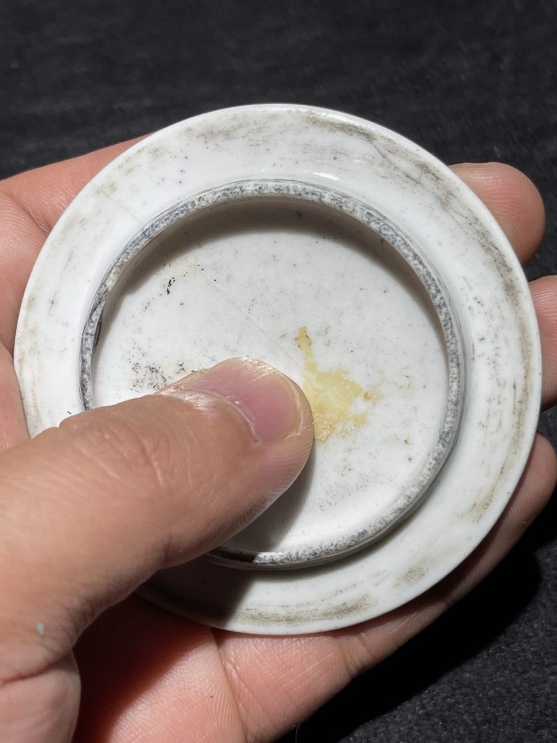 清代 五彩蝶恋花文具盒 - 图18