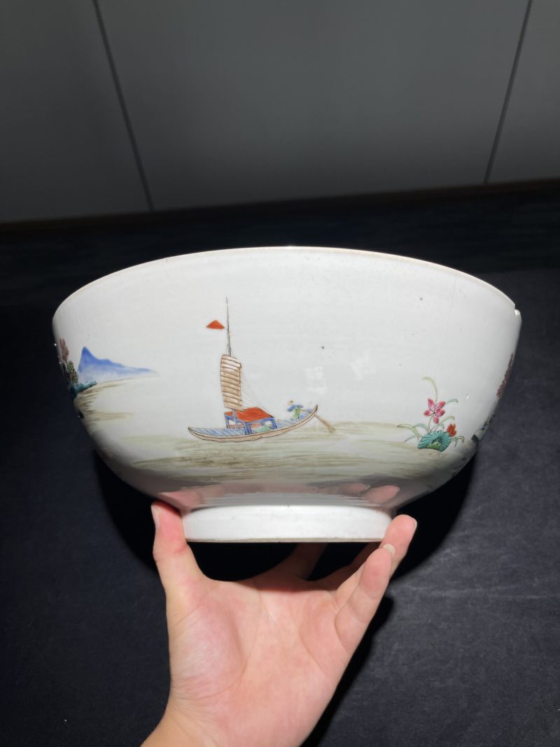 清乾隆 粉彩山水纹大碗 - 图4