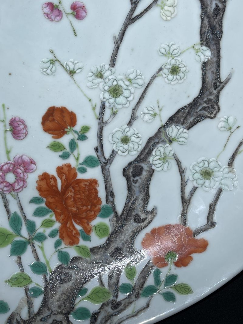清晚期 粉彩花卉纹大盘 - 图3