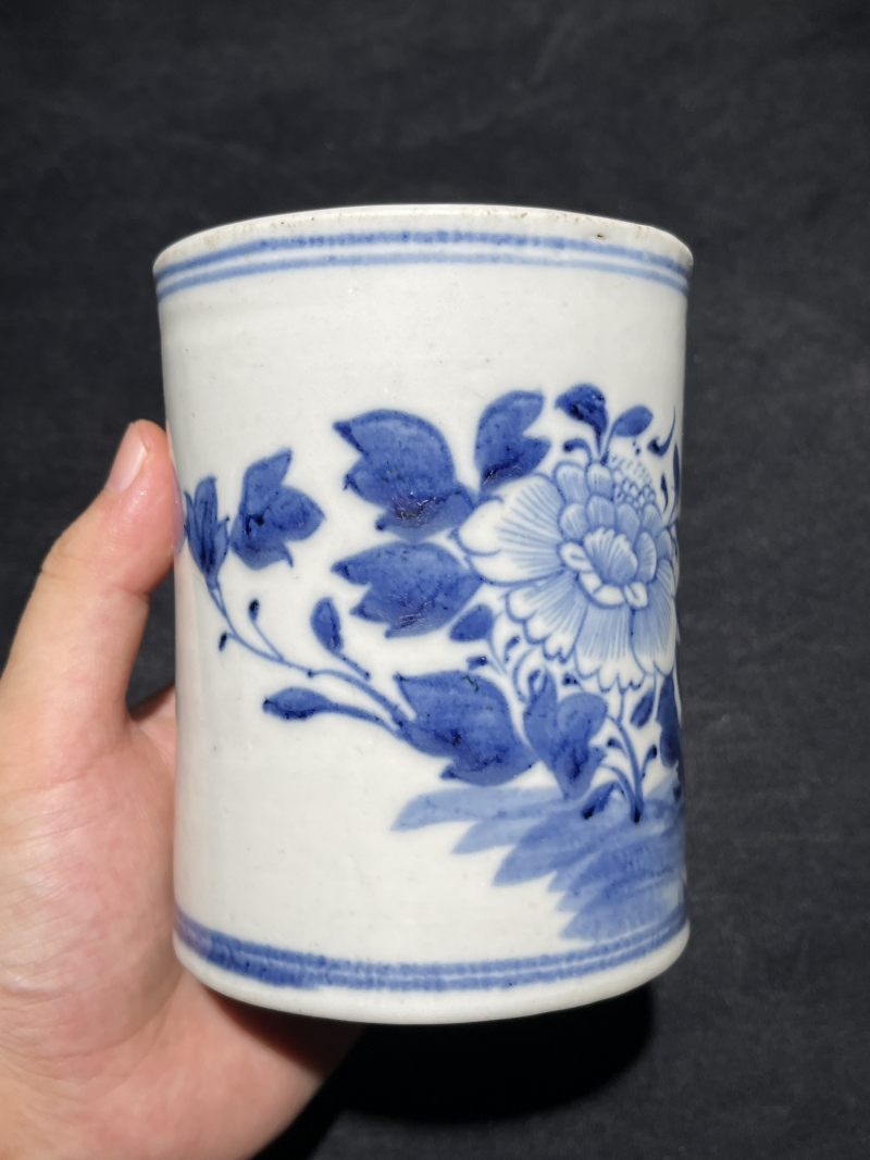 清乾隆 青花笔筒、梅瓶一组两件 - 图4