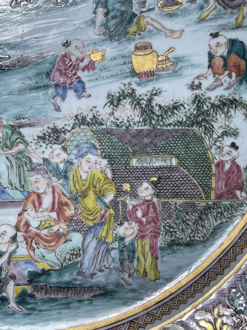 清雍正 粉彩渔家乐纹大盘 - 图9