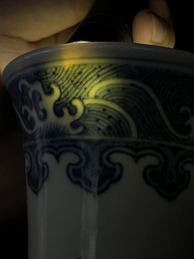 清道光 青花缠枝莲纹赏瓶 - 图17