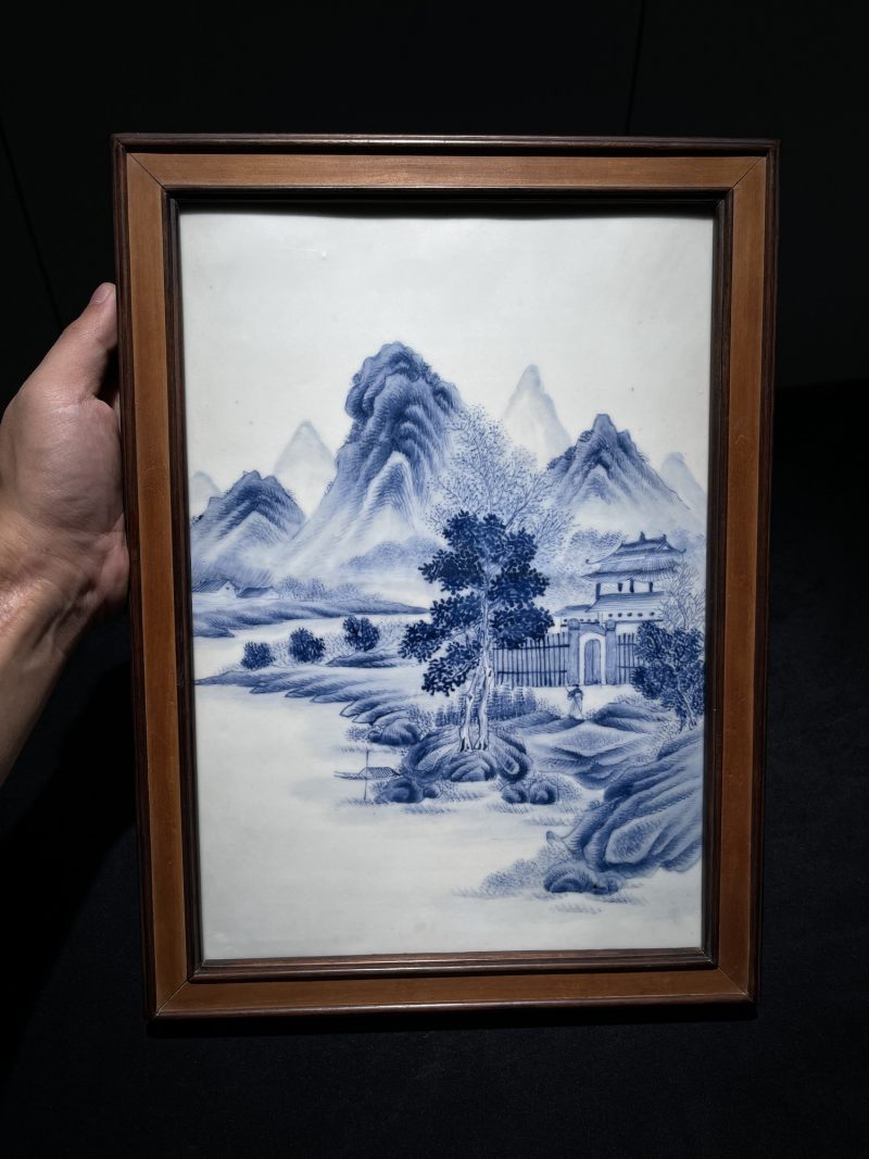 民国 蓝料彩山水纹瓷板 - 图2
