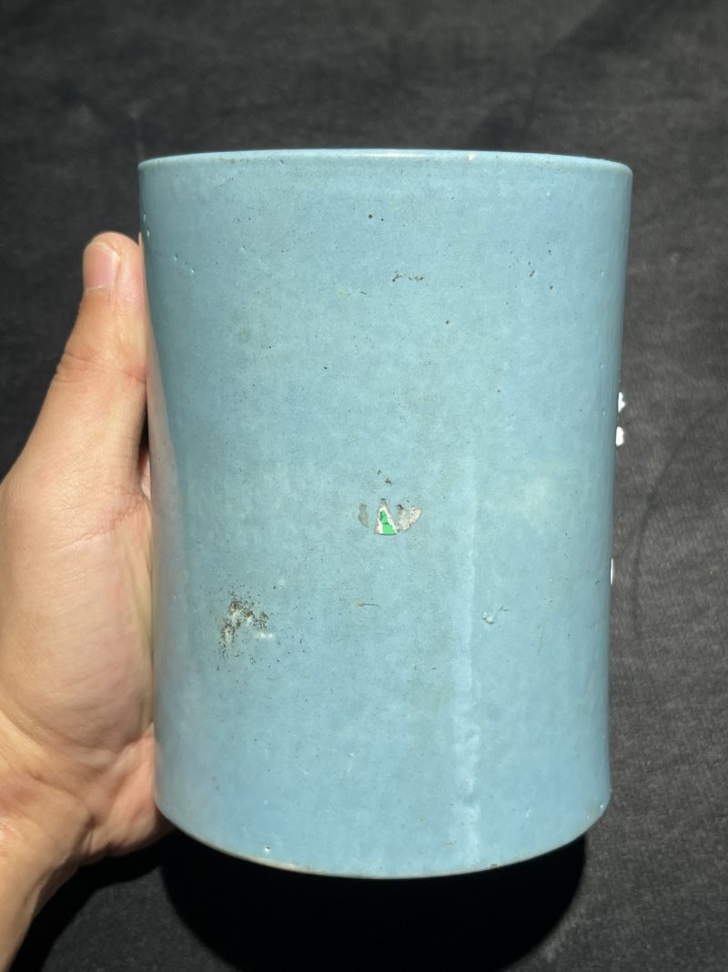 清晚期 松石绿地雕瓷花卉纹笔筒 - 图4