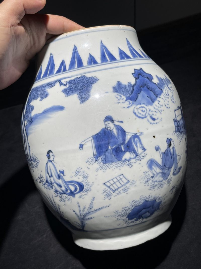 明崇祯 青花人物纹莲子罐 - 图2