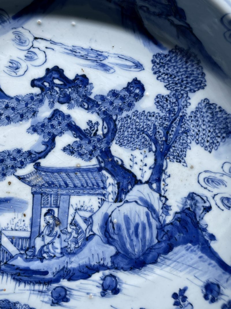 明晚期 青花人物故事纹折沿盆 - 图4