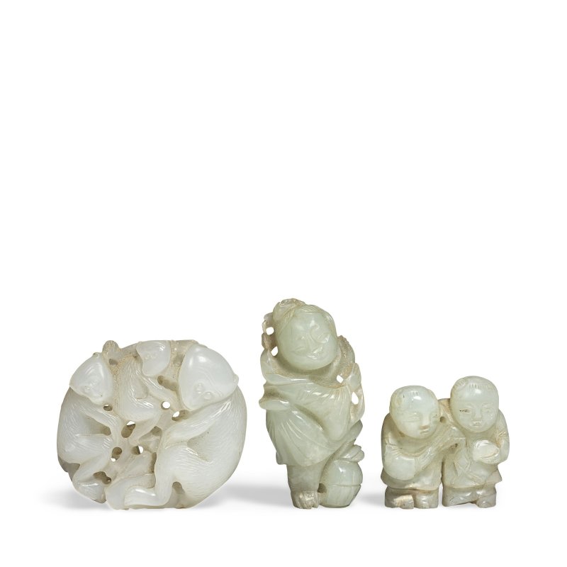 清 玉雕一組三件 | A COLLECTION OF THREE JADE CARVINGS