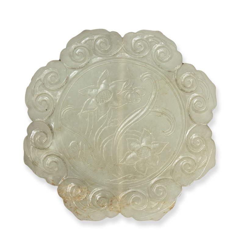 十八/十九世紀 玉花形牌 | A JADE FLORAL PENDANT