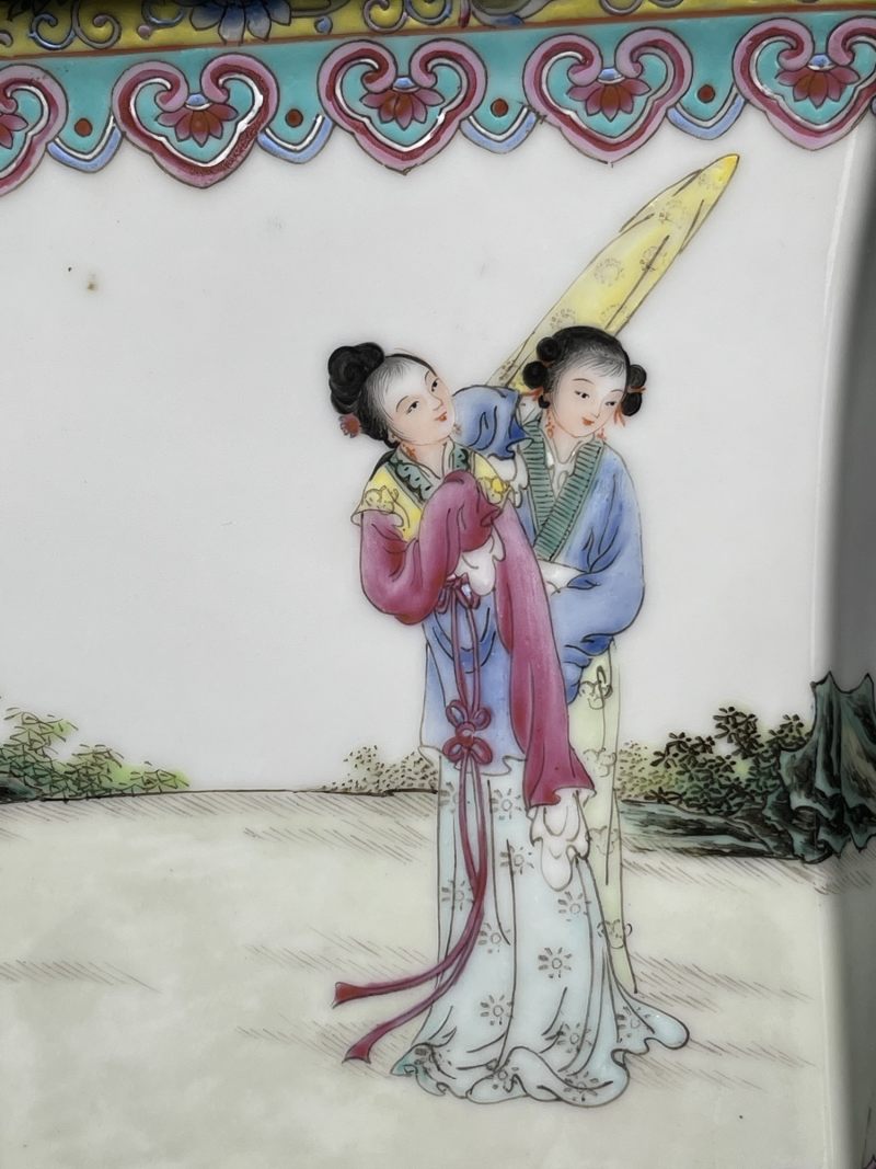 民国 粉彩人物纹六方花盆 - 图7