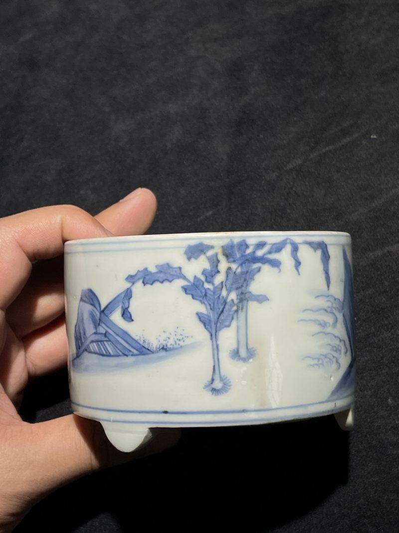 明崇祯 青花折桂图琴炉 - 图3