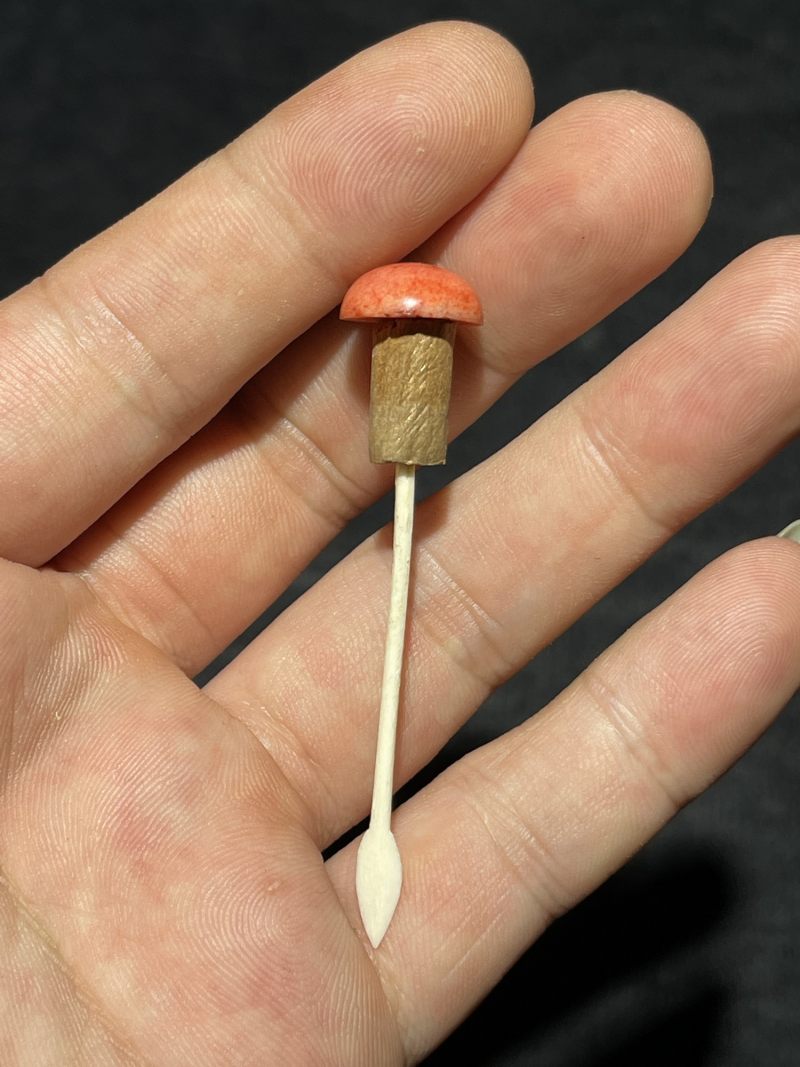 清中期 白地轧道矾红云龙七现纹鼻烟壶 - 图8