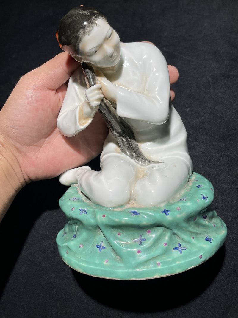 50年代 粉彩白毛女瓷塑 - 图2