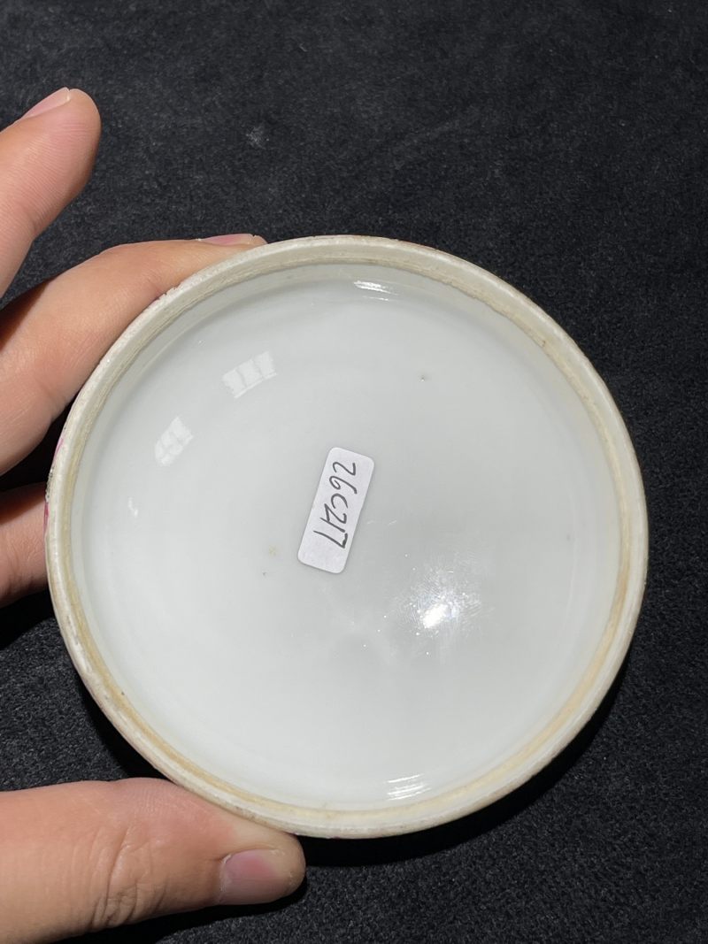 民国 粉彩婴戏纹印盒 - 图7