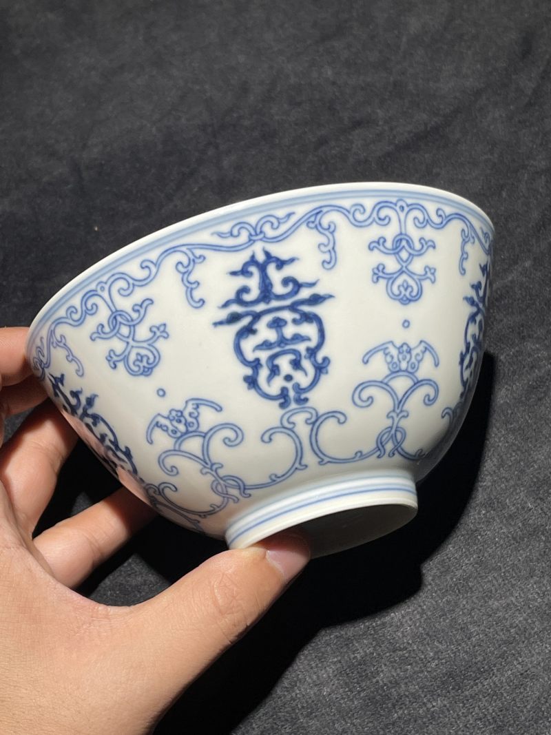 清道光 青花忍冬纹碗 - 图2